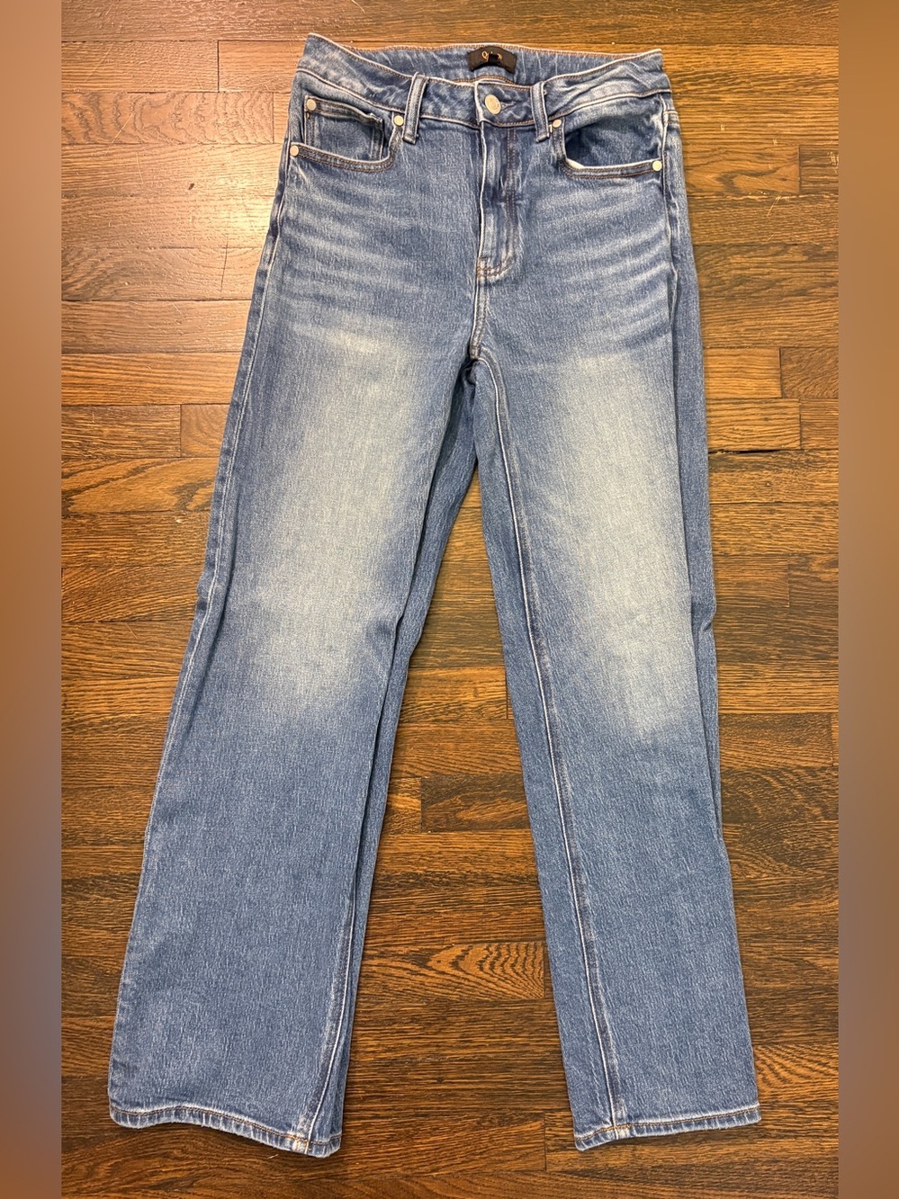 Quince Women's Straight Leg Jeans - Light Blue Wash